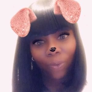 Meet your Posher, Chrissy